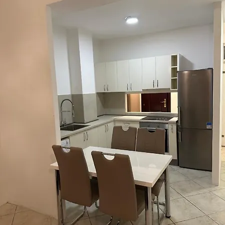 Family D&n شقة بودغوريتْسا